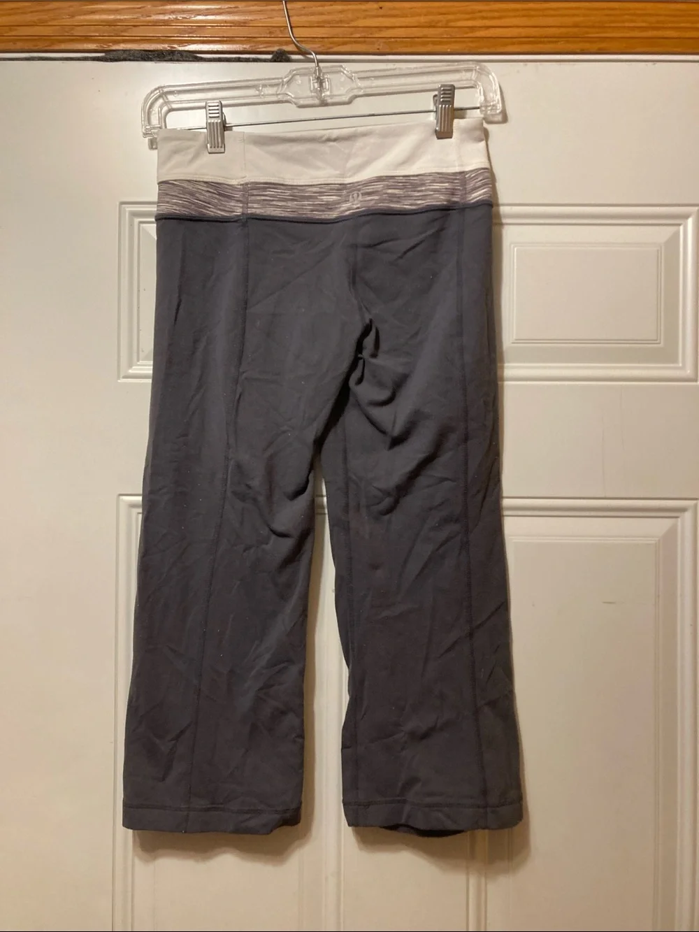 Lululemon Fold-Over Waist Cropped Yoga Pants in Dark Gray with Cream Waistband 4